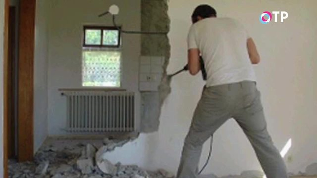 Не лезь на стену, она несущая! Москвича впервые в судебной практике лишили квартиры из-за незаконной перепланировки | Программы | ОТР - Общественное Телевидение России