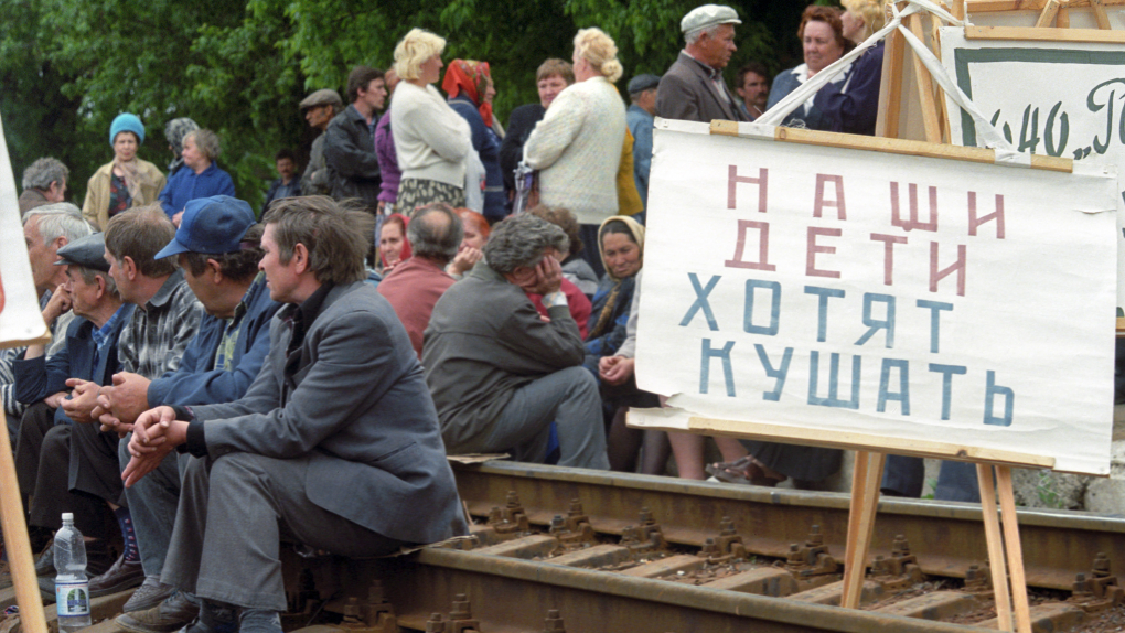 Трудовые права в кризис и госзакупки иностранных медизделий, управляющие компании и расплата картой | Программы | ОТР - Общественное Телевидение России