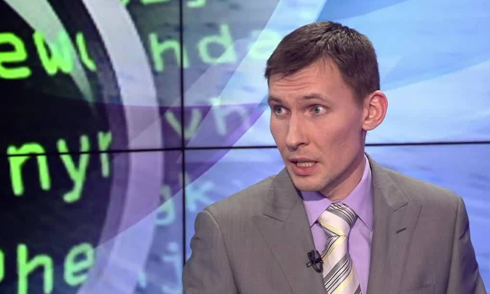 Владимир Ульянов: То, что российские кибервойска могут завоевать весь мир, - это глупости | Программы | ОТР - Общественное Телевидение России