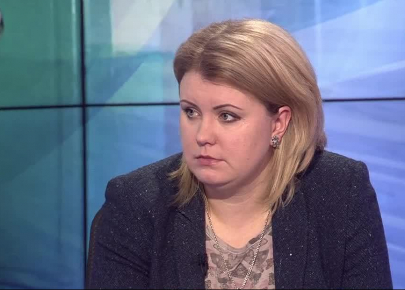 Юлия Зимова: Если местные чиновники не могут объяснить органам опеки, где не надо перегибать палку, давайте брать это под общественный контроль | Программы | ОТР - Общественное Телевидение России