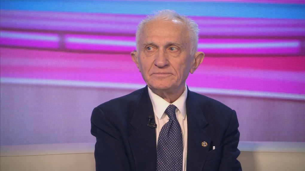 Владимир Котляков: Самый большой из замеченных айсбергов достигал 100 км. Они плавают в Антарктиде, и это нормальный ход событий. С потеплением это связывать смешно | Программы | ОТР - Общественное Телевидение России
