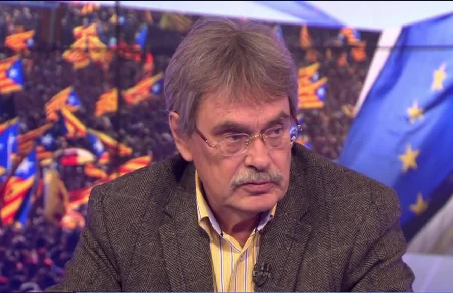 Сергей Лесков: Нет такого микроскопа, в который бюрократ смог бы разглядеть реального человека. Это касается и России, и благополучной Европы | Программы | ОТР - Общественное Телевидение России