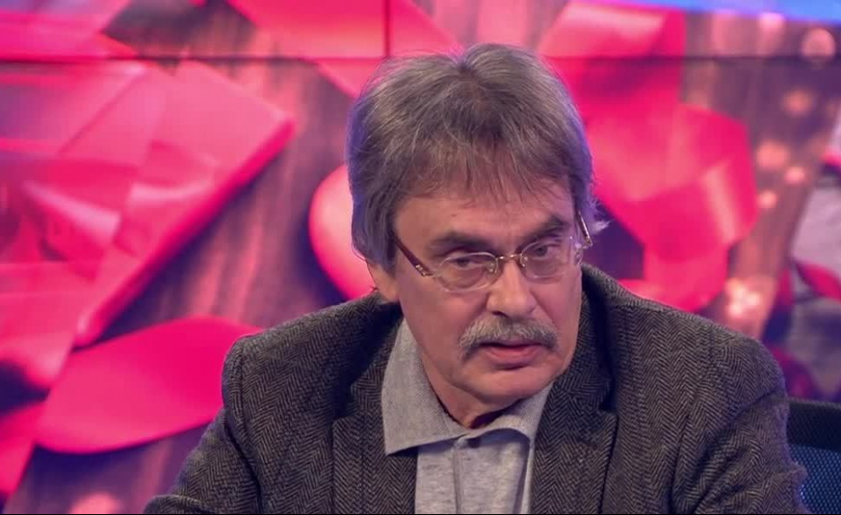 Сергей Лесков: Если у нас и есть феминизм, то российские женщины борются не с харассментом, а с домашним насилием | Программы | ОТР - Общественное Телевидение России