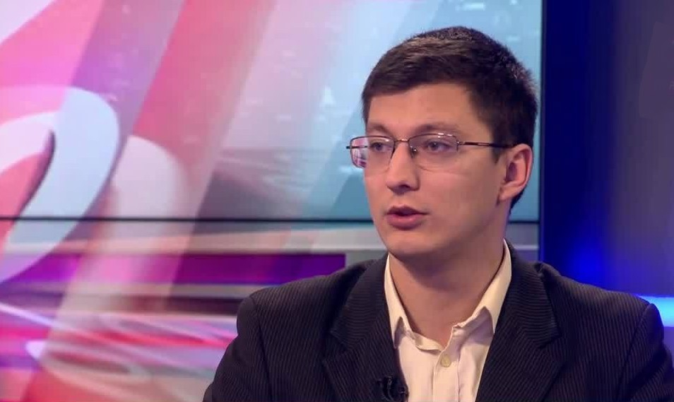 Иван Уклеин: В отличие от банков, инвестиции в МФО не застрахованы. Предпринимательский риск существует и надо его оценивать | Программы | ОТР - Общественное Телевидение России