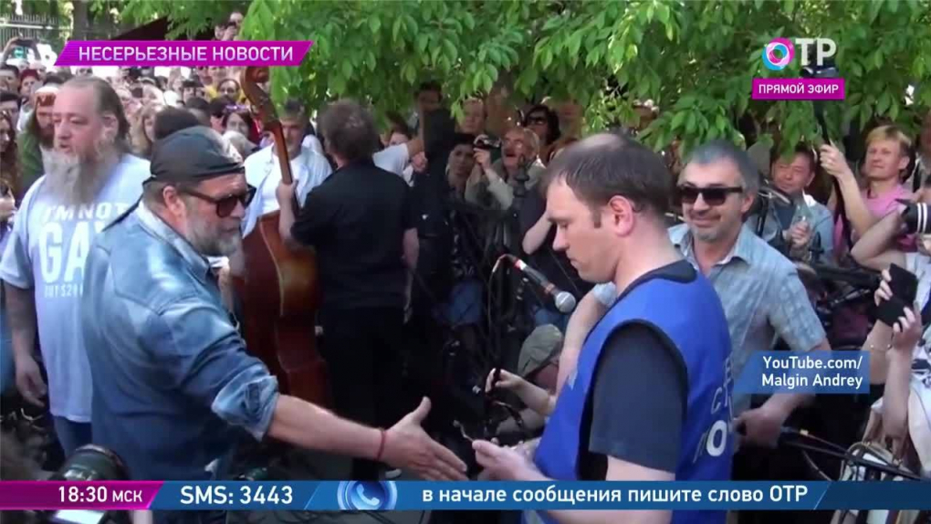 Супервместительный «Запорожец», японский рекорд в прыжках на скакалке и не узнавший Бориса Гребенщикова полицейский | Программы | ОТР - Общественное Телевидение России