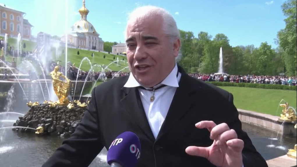 Открытие фонтанов в Петергофе. Фестиваль "Дворцы Санкт-Петербурга". Авантюрист, шпион и писатель Ян Флеминг | Программы | ОТР - Общественное Телевидение России