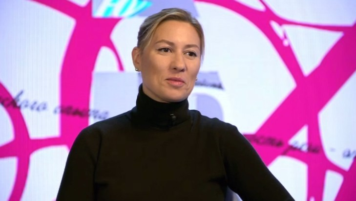 Анна Козлова: Тема несчастья очень сильно табуирована. Когда ты с этим сталкиваешься, ты понимаешь, что тебе вообще не с кем об этом говорить | Программы | ОТР - Общественное Телевидение России