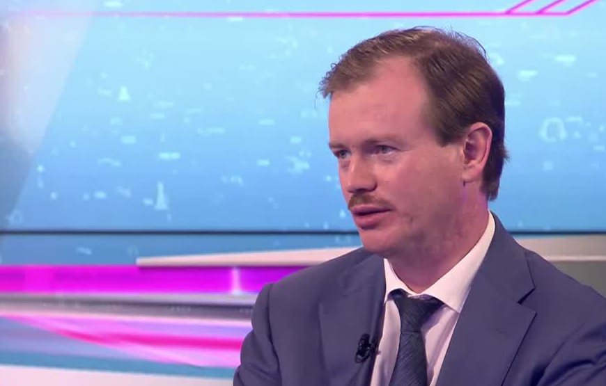 Кирилл Кулаков: Достаточно оспорить кадастровую стоимость одной квартиры в доме, чтобы все остальные были приведены в соответствие с ней автоматически | Программы | ОТР - Общественное Телевидение России