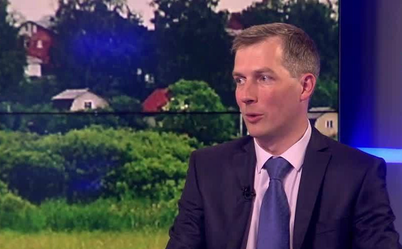 Федор Мезенцев: Последний раз кадастровая оценка проводилась в 2014 году, когда земля стоила дороже, чем сегодня | Кино | ОТР - Общественное Телевидение России