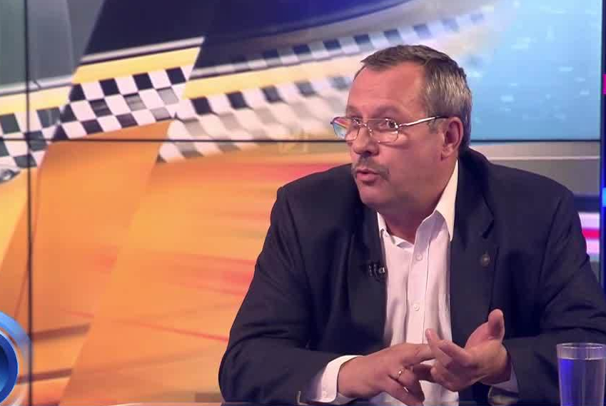 Андрей Попков: Отрасль такси погрузилась в летаргию в 90-х. Спасут ее только трудовые отношения | Программы | ОТР - Общественное Телевидение России