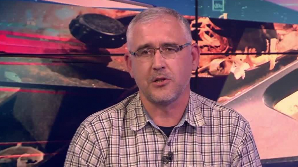 Эдуард Сахбиев: Начинали с того, что в боксе мелом рисовали лошадь в натуральную величину | Программы | ОТР - Общественное Телевидение России