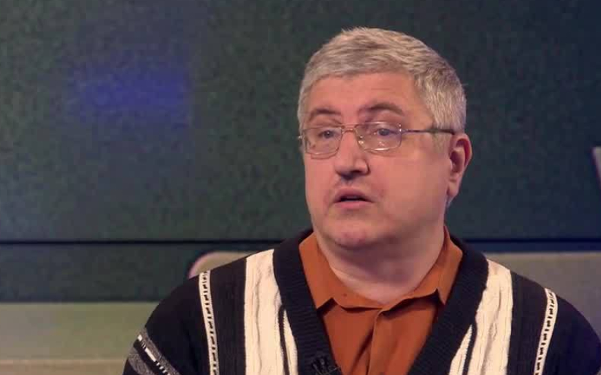 Александр Спивак: Во все времена находятся люди, которые считают школу не местом, где учат, а местом, где конкурируют | Программы | ОТР - Общественное Телевидение России