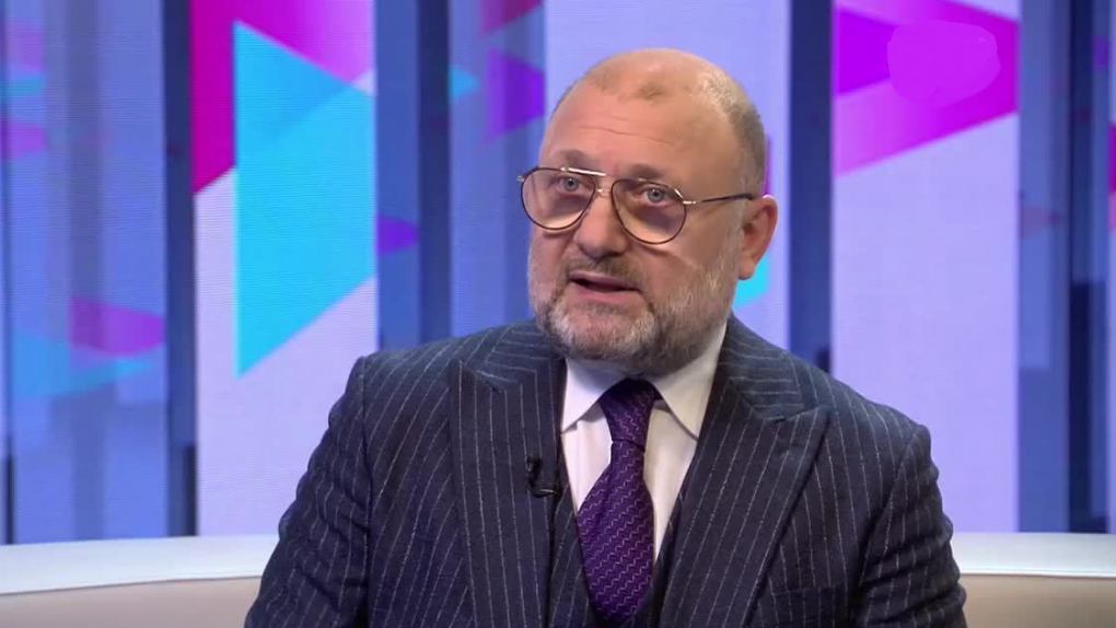 Джамбулат Умаров: Не надо давить на исторические мозоли, надо искать человека, чтобы сохранить великую мощную страну | Программы | ОТР - Общественное Телевидение России