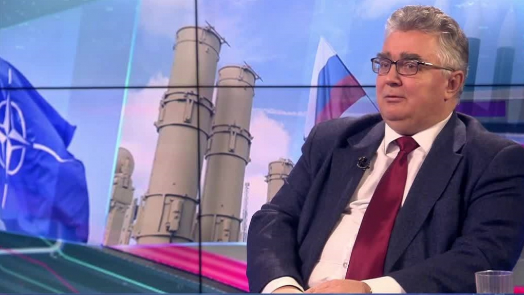 Михаил Александров: На безопасность страны не надо жалеть денег. Главное – грамотно вести гонку вооружений | Программы | ОТР - Общественное Телевидение России