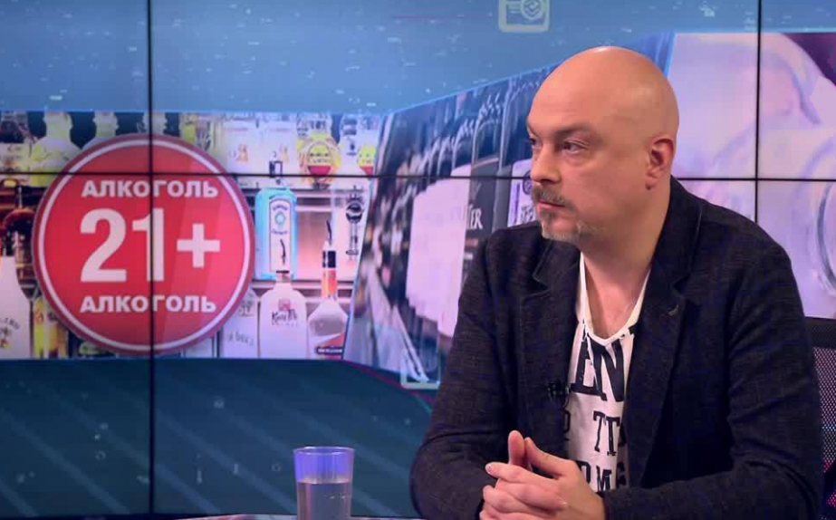Евгений Бучацкий: Можно быть алкоголиком, даже употребляя спиртное один раз в год | Программы | ОТР - Общественное Телевидение России