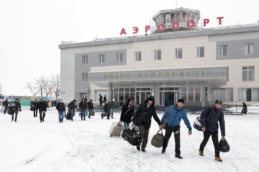 Аэропорты в России. Неэффективные федеральные программы. Реальные цифры: выплаты по ОСАГО. Реагенты на дорогах | Программы | ОТР - Общественное Телевидение России