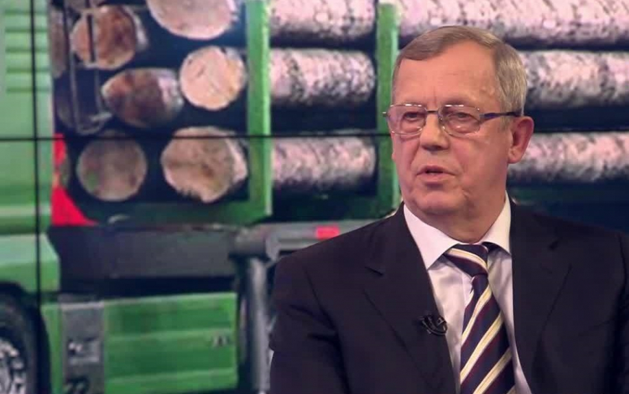Мирон Тацюн: Россия в год может заготавливать 700 млн кубометров леса, а заготовила втрое меньше. Нам нужны дополнительные мощности по переработке | Программы | ОТР - Общественное Телевидение России