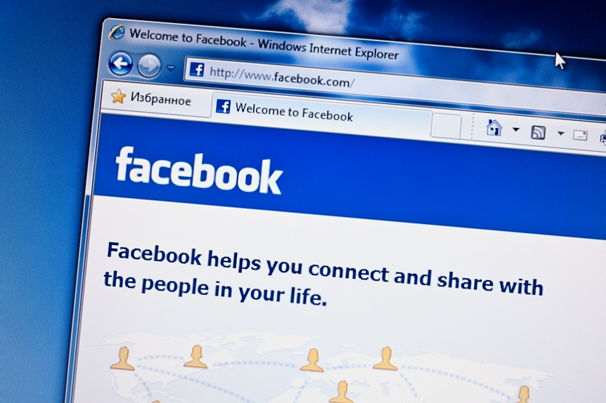 Facebook заработал