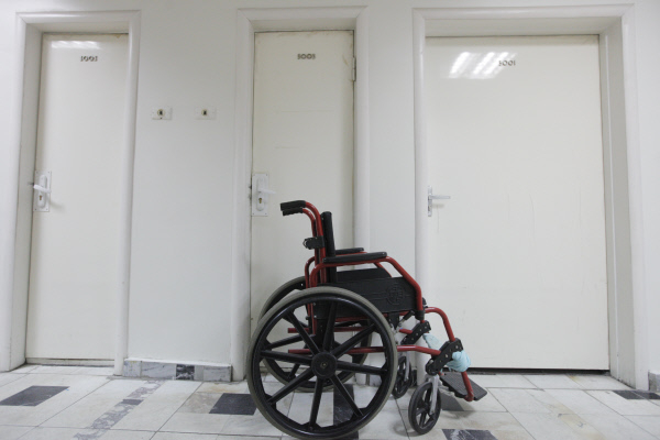 В московской больнице покончила с собой пациентка, больная раком | Новости | ОТР - Общественное Телевидение России