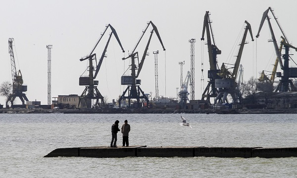 СМИ: катер погранслужбы Украины близ Мариуполя подорвался на самодельной бомбе | Новости | ОТР - Общественное Телевидение России