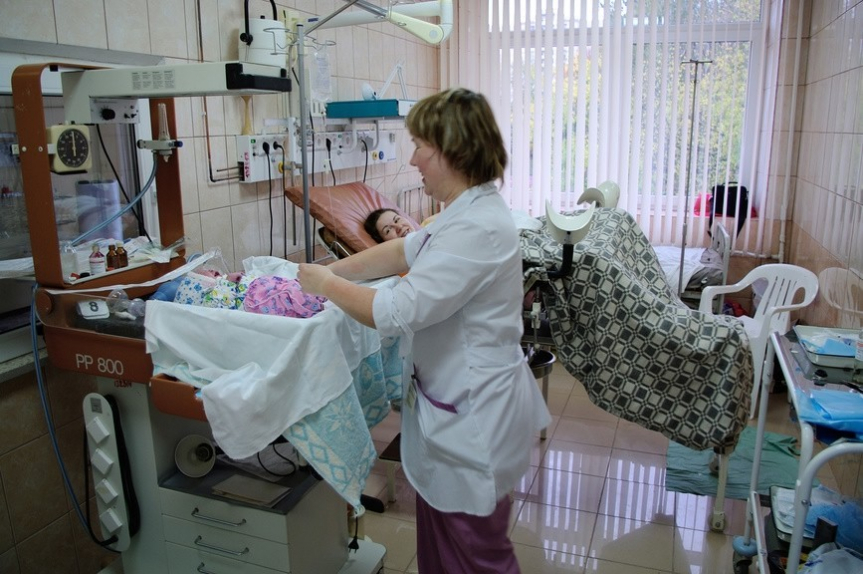 В России зафиксировали минимальную за десять лет рождаемость | Новости | ОТР