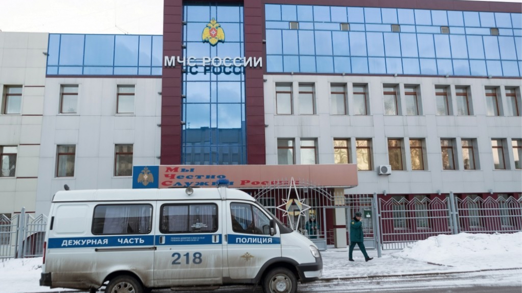 К главе кемеровского МЧС после пожара в