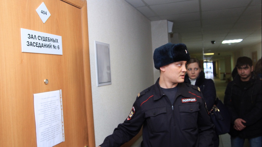 По делу об отравлении «Боярышником» в Иркутске суд признал потерпевшими 73 человека | Новости | ОТР