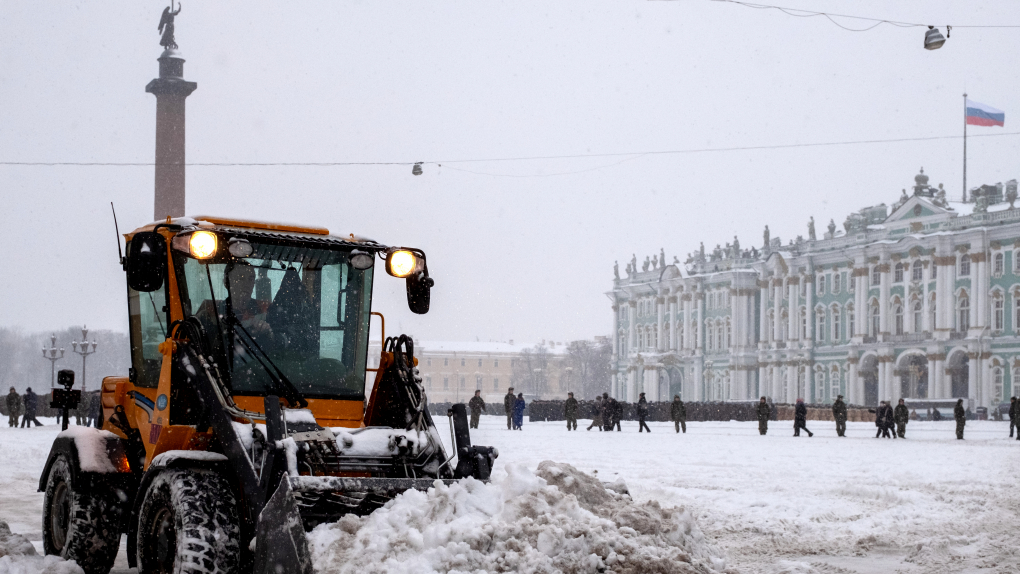 В Петербурге депутаты предложили ввести режим ЧС из-за снега | Новости | ОТР