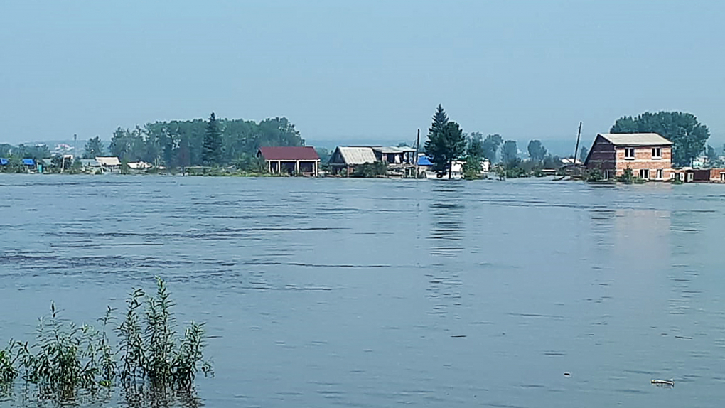 Одного из пропавших без вести во время наводнения в Иркутской области нашли живым | Новости | ОТР