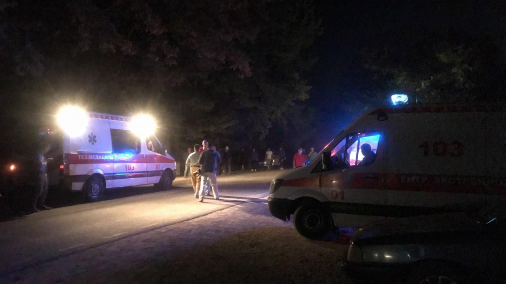 В результате спецоперации у дома бывшего президента Киргизии погиб спецназовец | Новости | ОТР