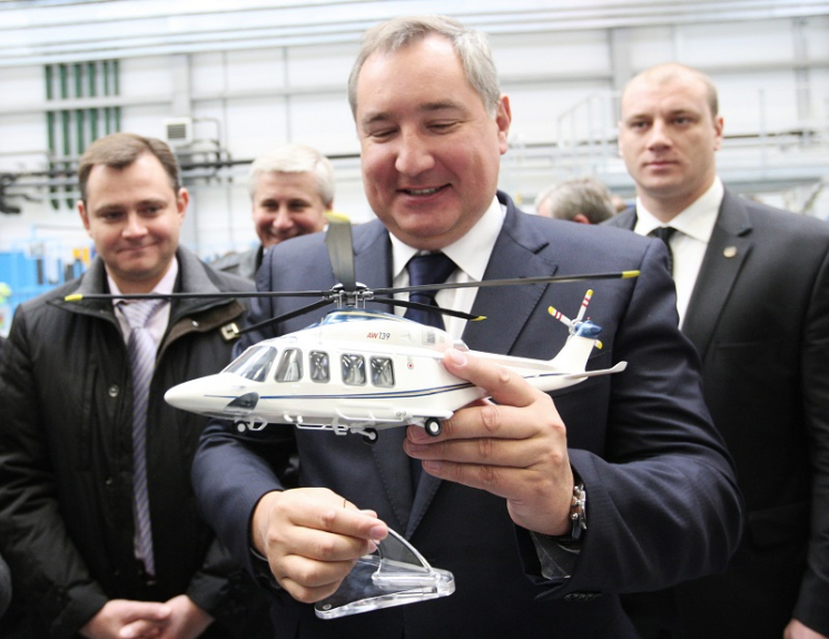 Рогозин предложил маркировать ЛЭП над водоемами цветными шарами | Новости | ОТР