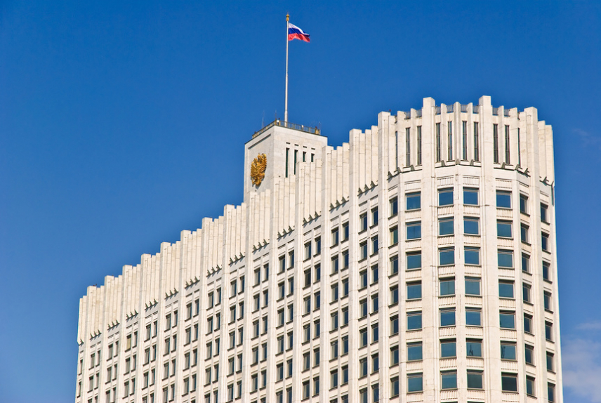 Путин поручил правительству подготовить предложения по дополнительным выплатам медработникам первичного звена | Новости | ОТР