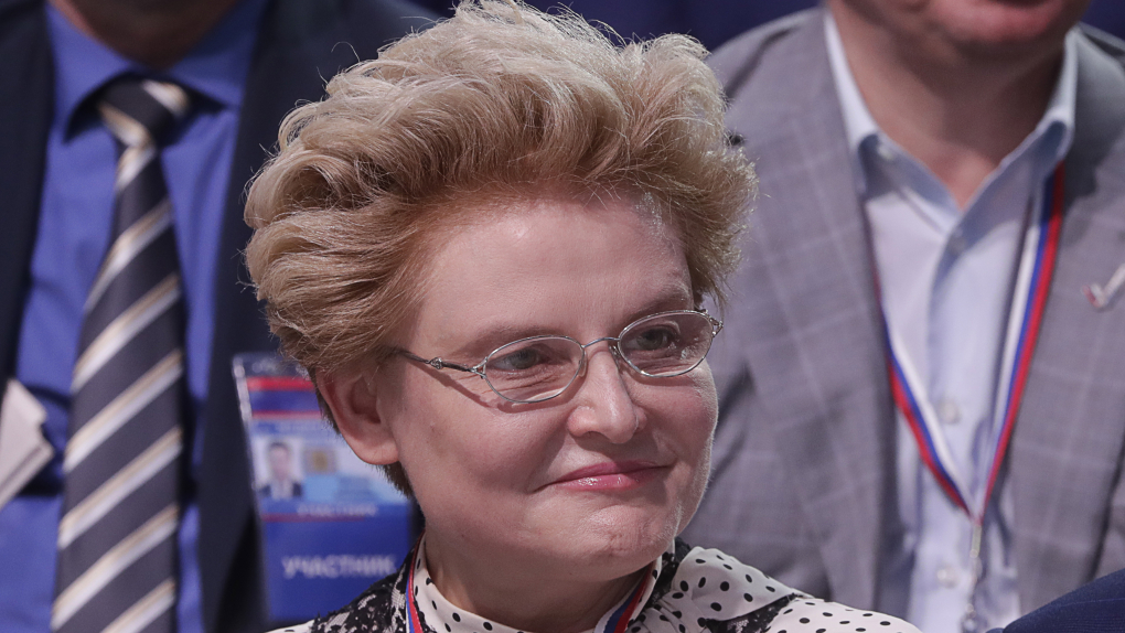 Малышева показала три домашних теста на устойчивость легких к коронавирусу | Новости | ОТР