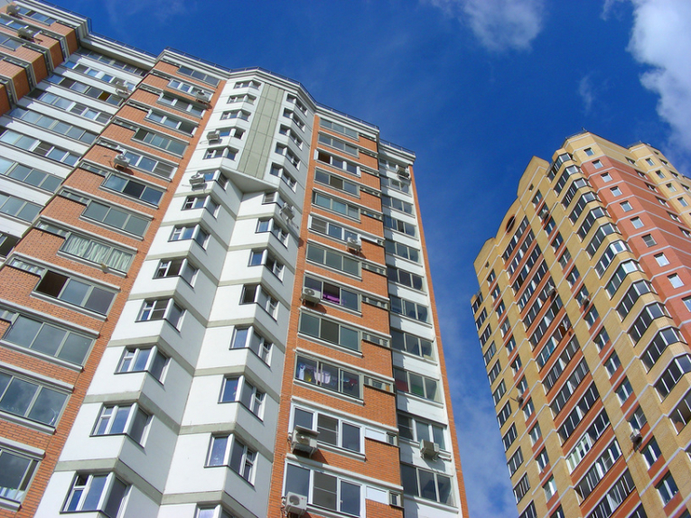 Жк москва. Вторичная квартира в новой москве. Вторичка в москве. Новые жилые комплексы в москве. Жк новая звезда визуализации.