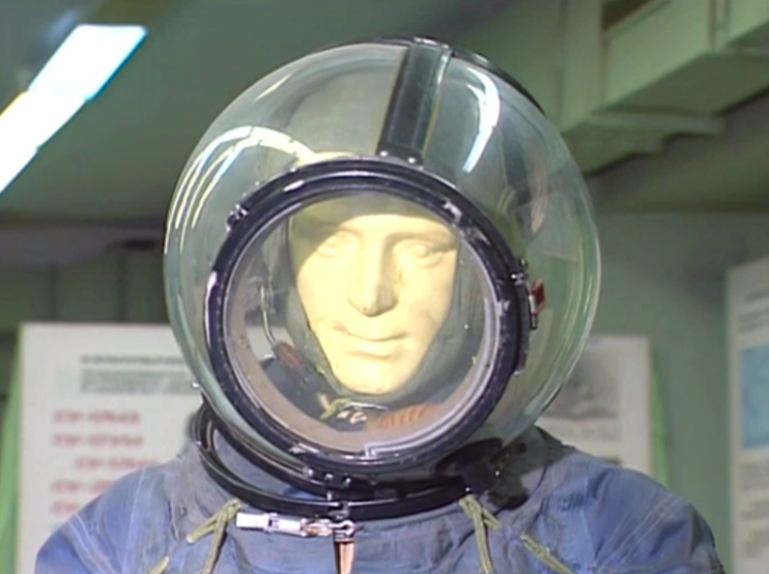 Кадр из фильма «Прыжок из космоса»
