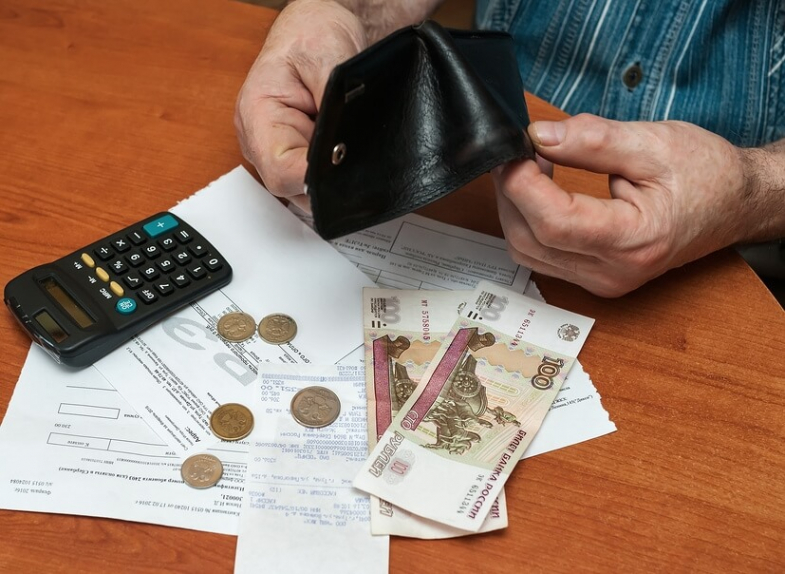 Почему за выход из кризиса всегда платит народ, а не олигархи
