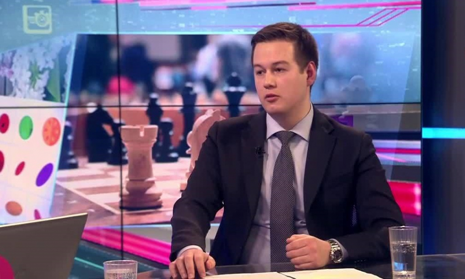Кирилл Лукьяненко: Государство может и, по-хорошему, ему нужно софинансировать все платные кружки и секции для детей | Программы | ОТР - Общественное Телевидение России