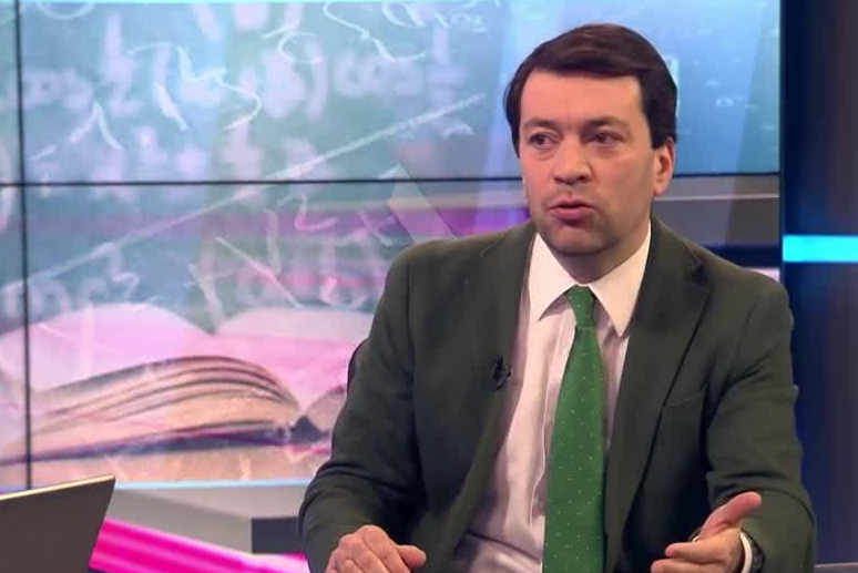 Амет Володарский: Ничего плохого в дистанционном образовании нет. Но есть специальности, где знания и профессия - не одно и то же | Программы | ОТР - Общественное Телевидение России
