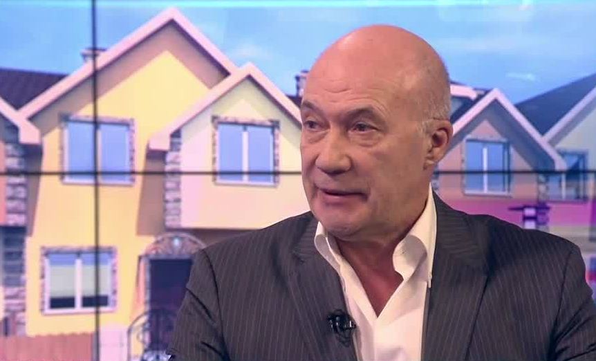 Архитектор Андрей Боков: Мы умудрились довести среднюю этажность в больших городах до 17 -18! | Программы | ОТР - Общественное Телевидение России