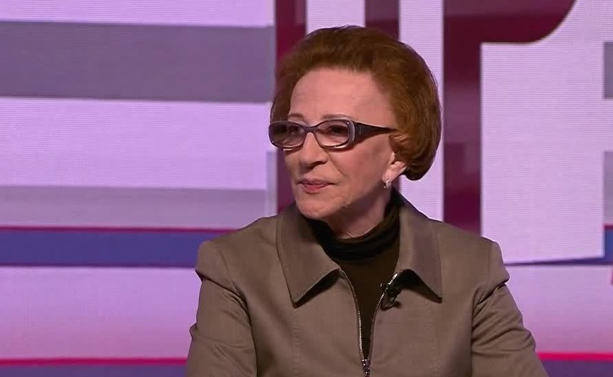 Тамара Морщакова: Пользуется ли гражданин Конституцией? Он готов. Но ...